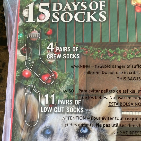 NIB! Women’s 15 Pairs Dog Sock Advent Calendar Sock Set - Picture 7 of 9